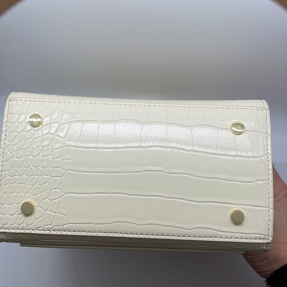 Modern Picnic Mini Luncher in Ivory Croc - Picture 5 of 7